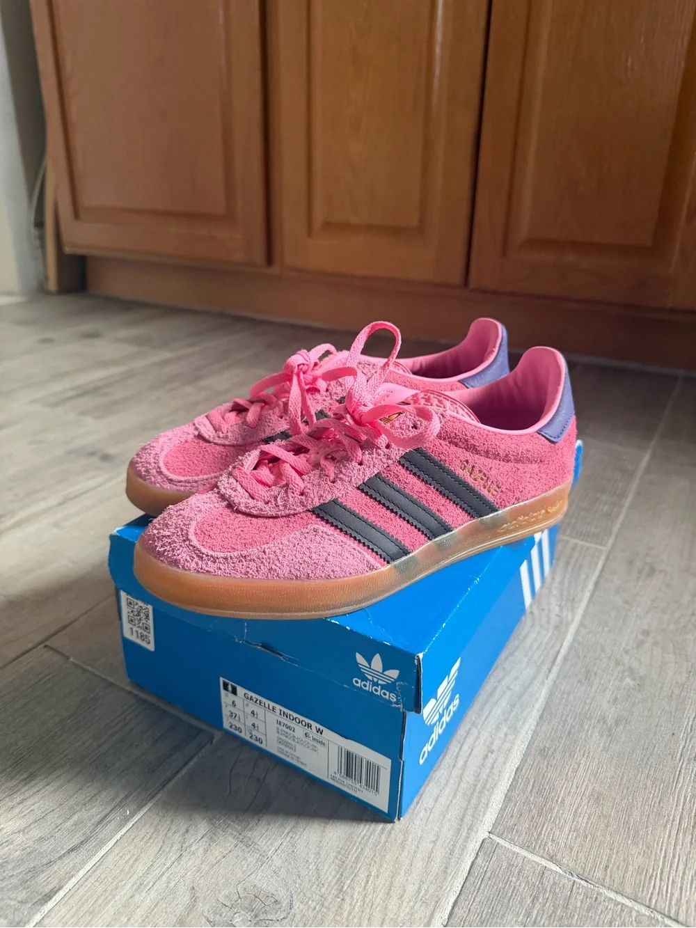 Women’s Gazelle 'Bliss Pink Purple' – Size US 6 W